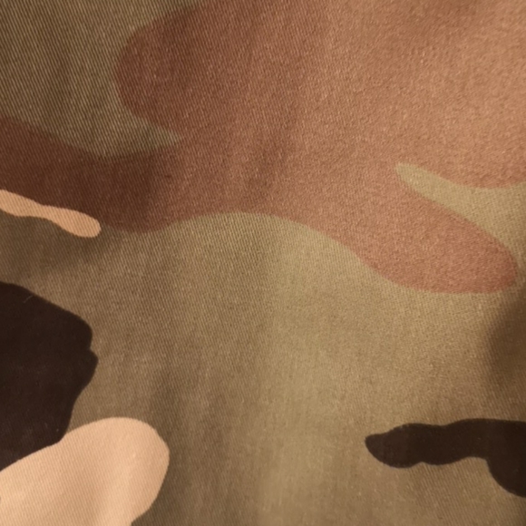 CAMO Pants NWT - Picture 5 of 9